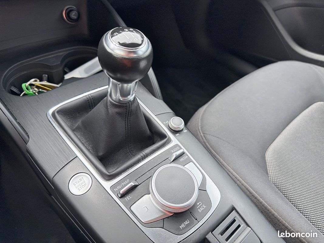 AUDI A3 Sportback 30 TDI 116 Design (image 14)