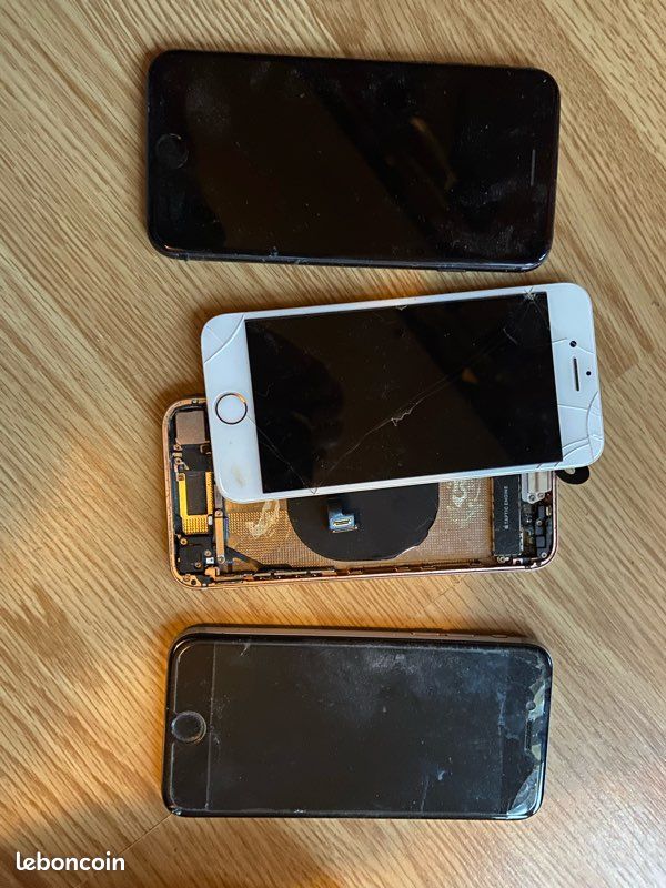 Lot iPhones (image 1)