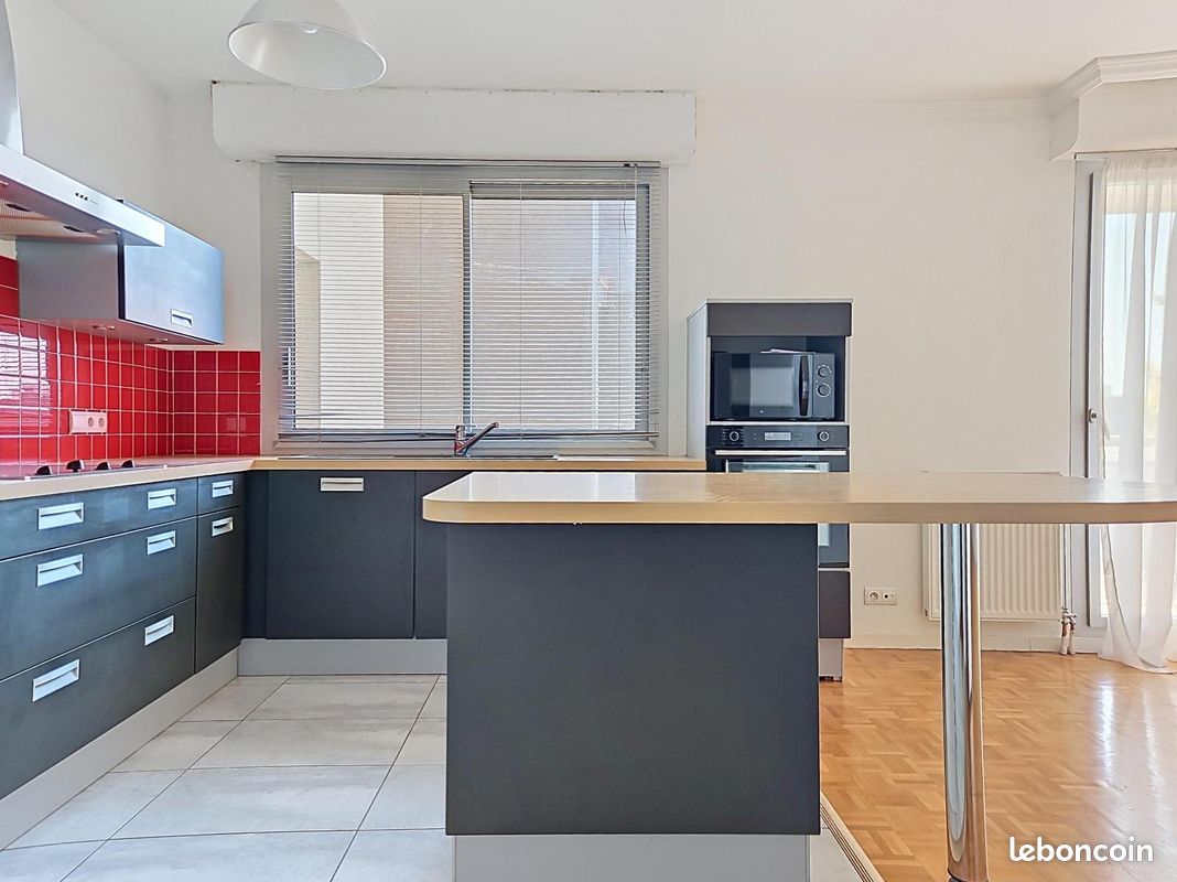 Appartement 4 pièces 98 m² · à Dijon · 98 m² · 1 390 €