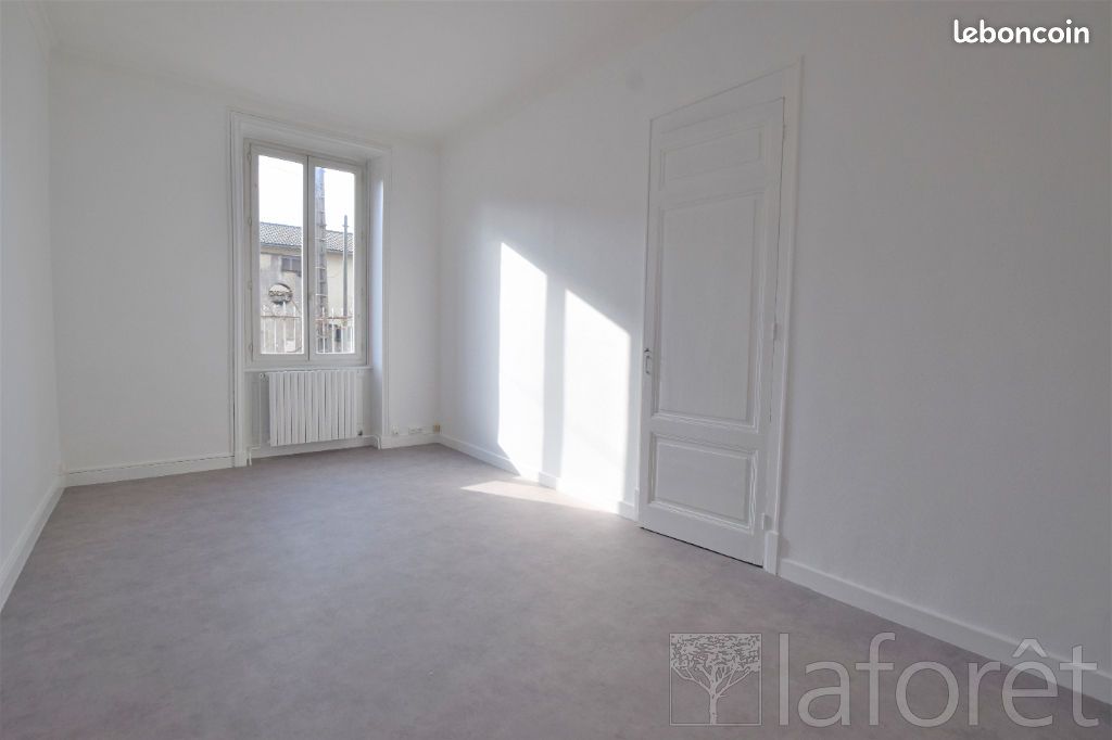 Appartement 3 pièces 65 m² · à Givors · 65 m² · 714 €/mois