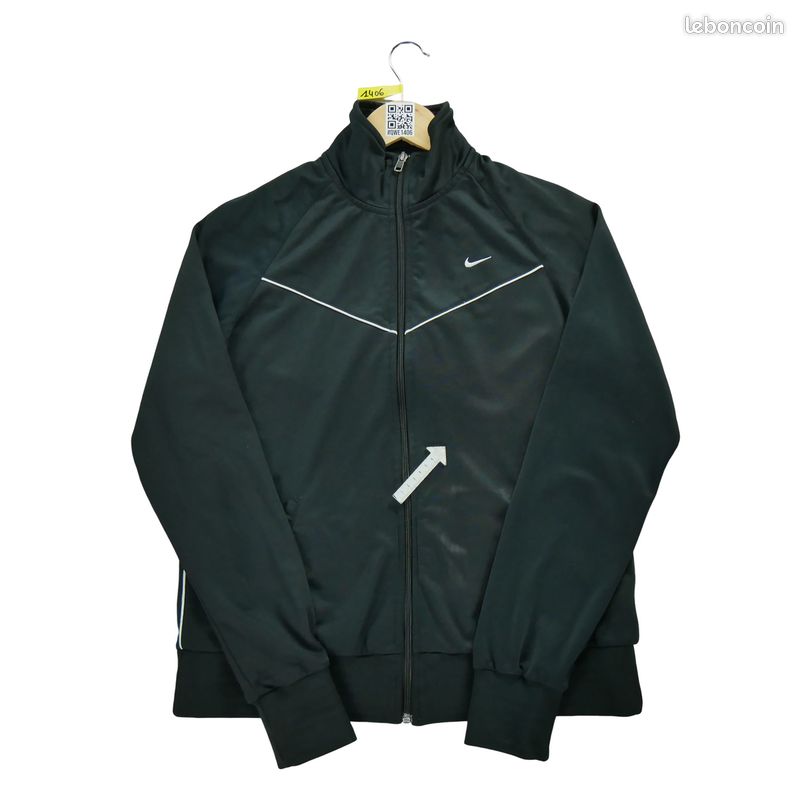 Nike Veste de survêtements solo Swoosh Femme Taille S Noir