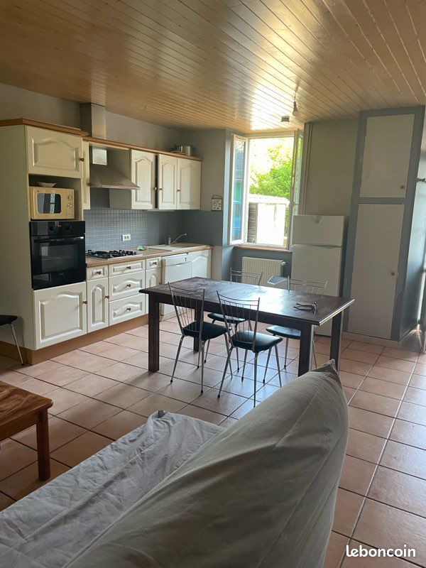 Appartement 2 pièces 47 m² · à La Bourboule · 47 m² · 570 €