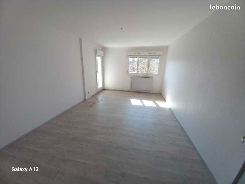 Appartement 3 pièces 75 m² · à Seloncourt · 75 m² · 92 000 €