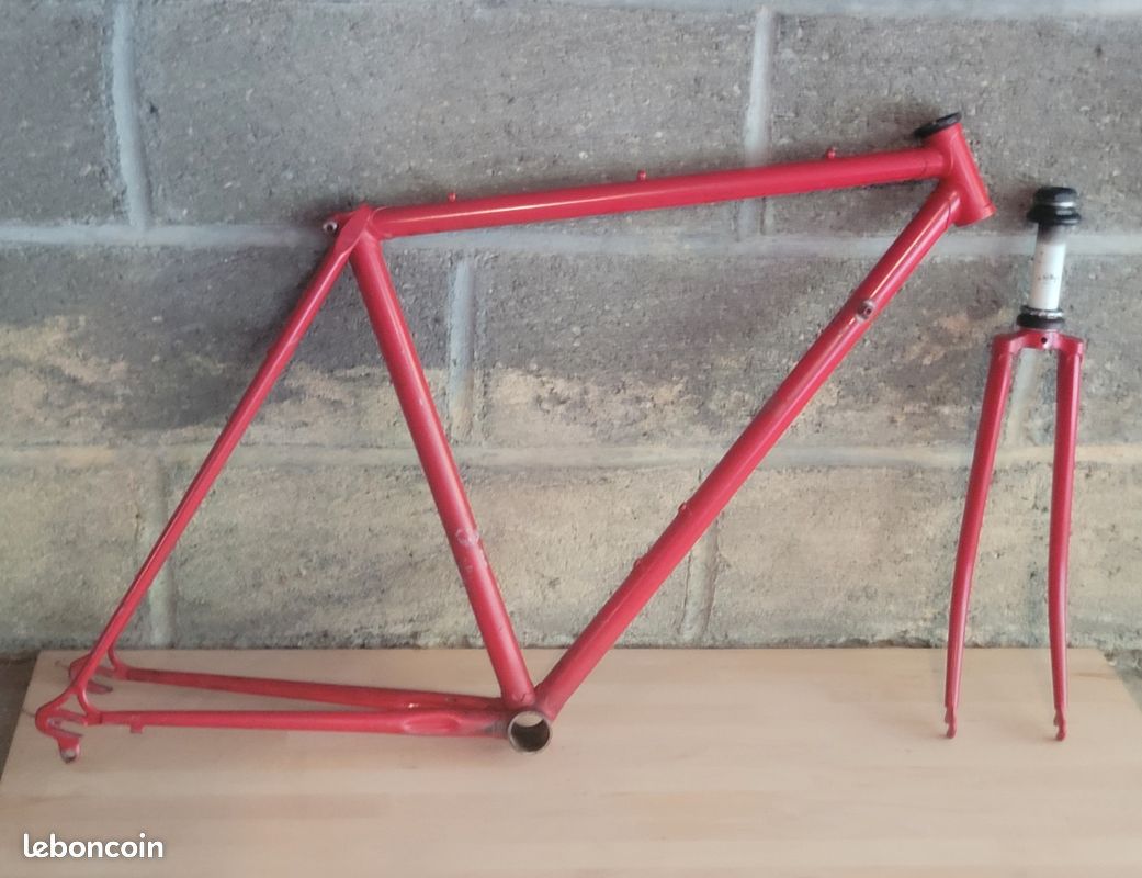 Cadre fourche acier velo course Équipements vélos