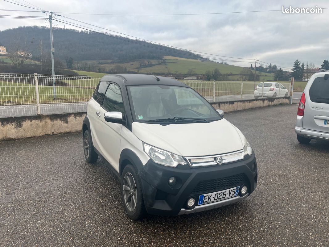 Voiture sans permis aixam (image 1)