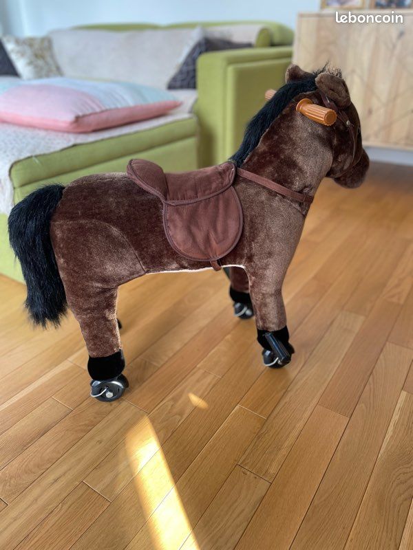 Cheval à roulettes Kramer - jouet enfant (image 5)