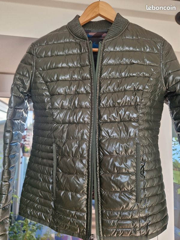 Veste réversible mi-saison Guess (image 2)