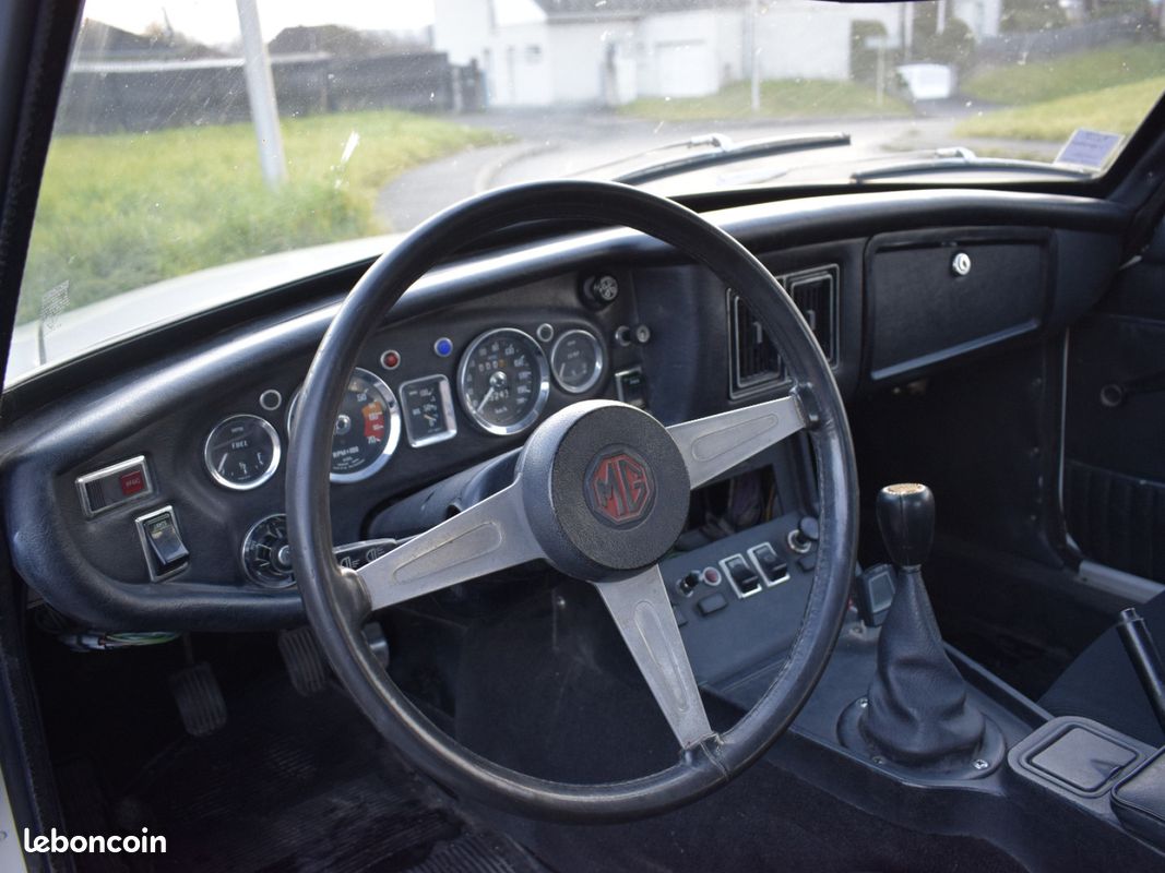 Mg b gt 1.8 92 cv gt (image 8)