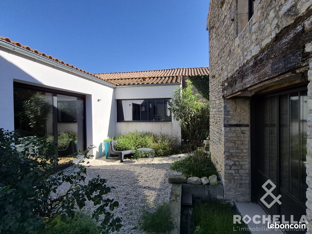 Maison 5 pièces 152 m² · à Saint-Sauveur-d'Aunis · 152 m² · 479 000 €