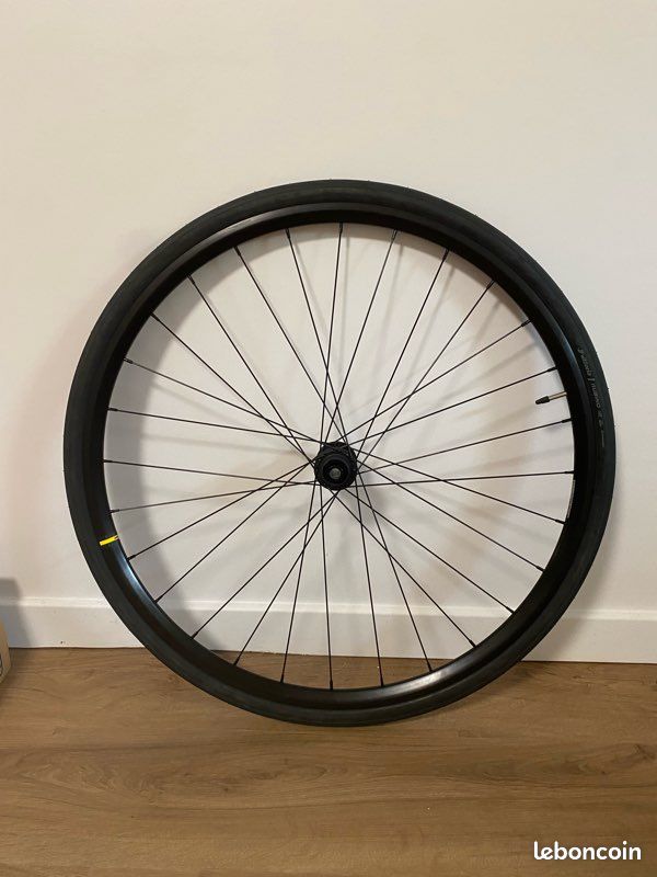 Paire de roues Mavic Open Disc neuve Équipements vélos