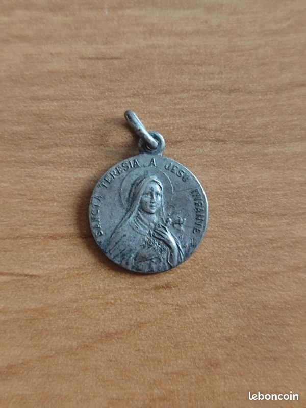 Lot de 3 médailles religieuses (image 3)