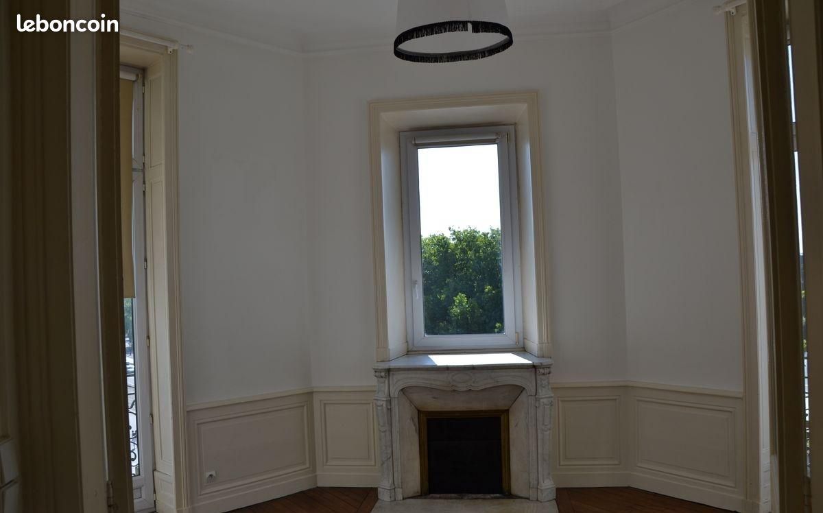 Appartement 3 pièces 54 m² · à Nantes · 54 m² · 882 €