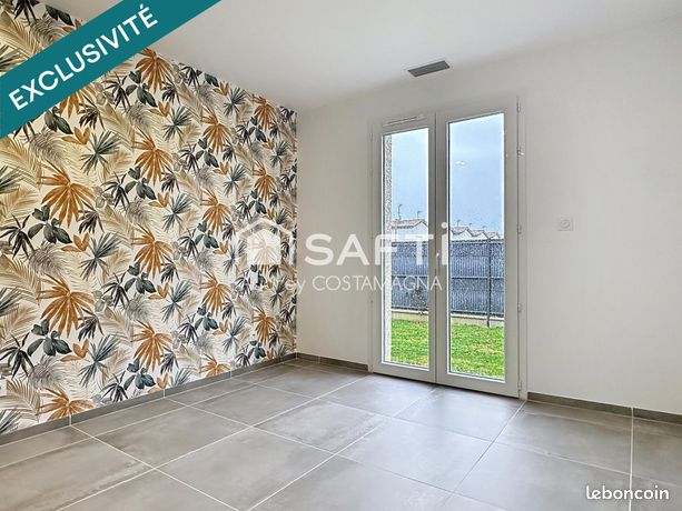 https://img.leboncoin.fr/api/v1/lbcpb1/images/b9/4b/09/b94b094332f955ead0410d6353bce5696a3fa45c.jpg?rule=ad-image
