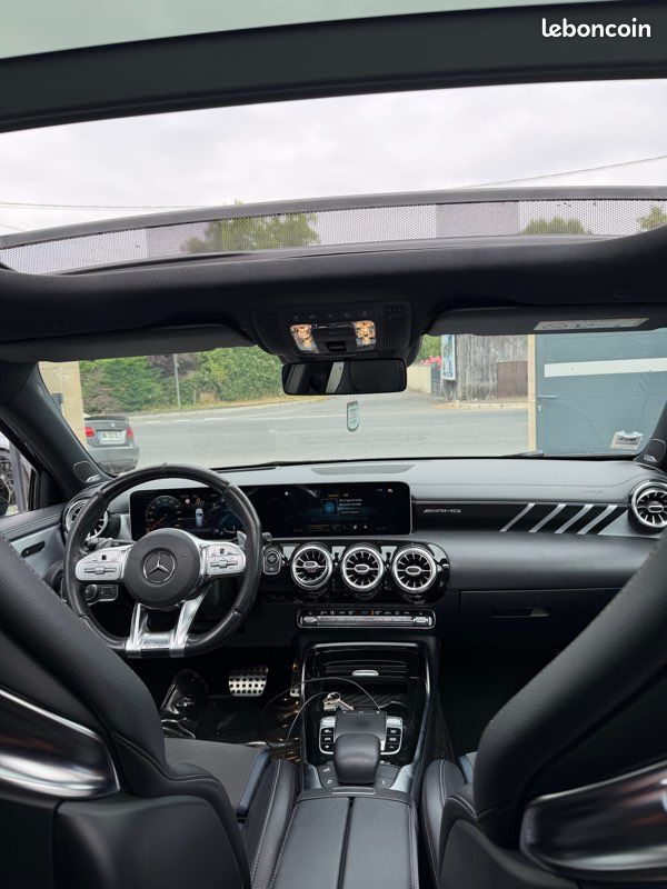 Mercedes Classe A 35 AMG 4Matic 7G-DCT 306 cv Edition ONE / Pack Aéro Full Options Edition One 1 A35 / Garantie 12 mois (image 10)