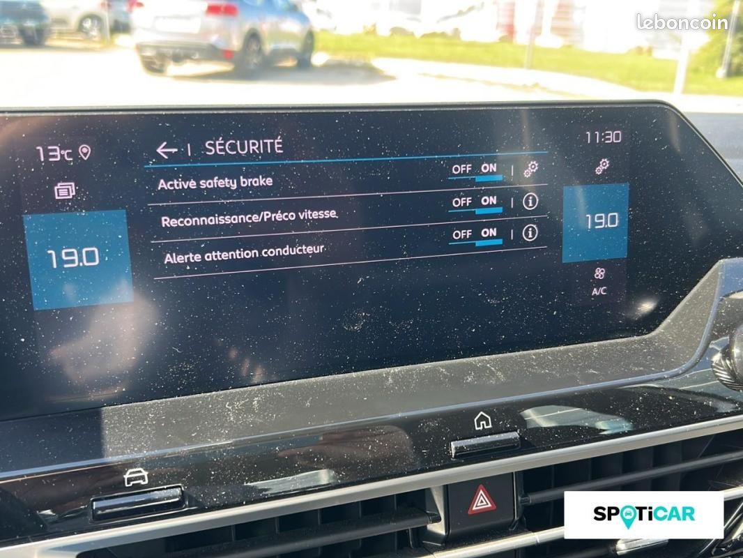 Citroën C4 PureTech 100 S&S BVM6 Feel (image 20)
