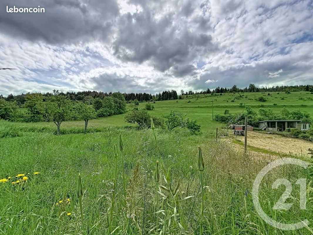 Maison 3 pièces 107 m² · à Hauts de Bienne · 107 m² · 195 000 €
