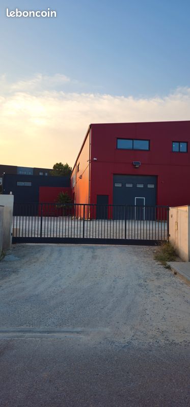 🏗️ Local d’activité / Entrepôt 100 m² – ZAC Éco Parc Bel Air – 5 min de Montpellier 🚚 (image 1)