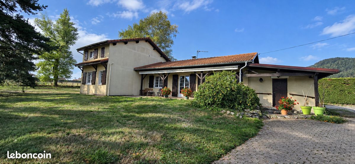 Maison 7 pièces 136 m² · à Beauzac · 136 m² · 244 000 €