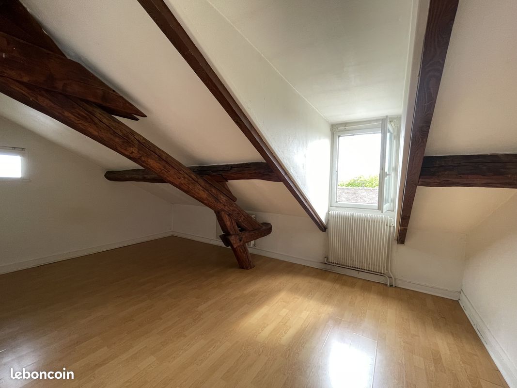 Appartement a louer - 2 pièce(s) - 37 m2 - Surfyn