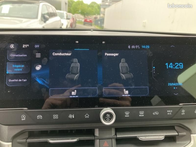 Jeep Compass 1.2 Turbo T3 145ch e-Hybrid First Edition BVR6 (image 23)