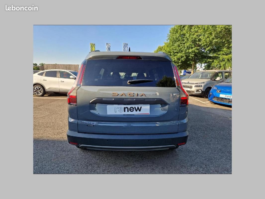 Dacia Jogger HYBRID 155 7 pl Extreme (image 6)
