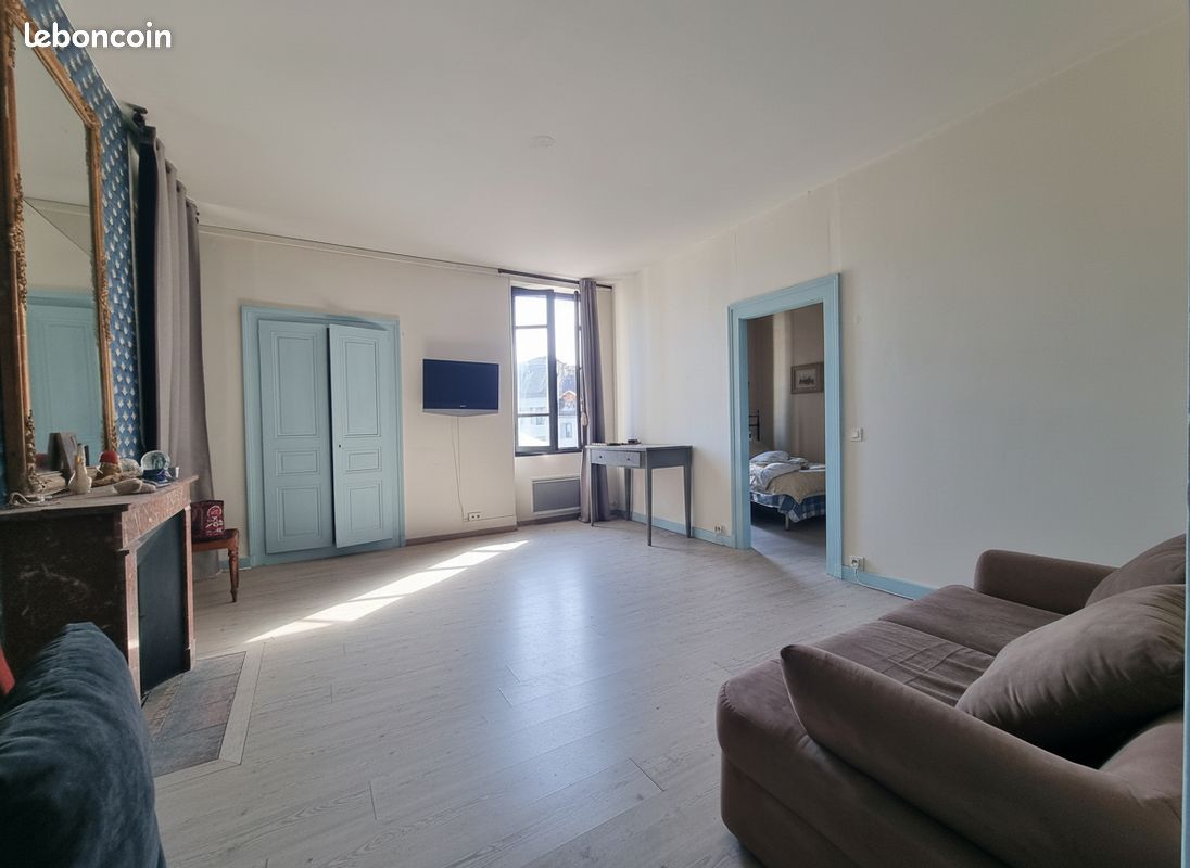 Appartement 4 pièces 84 m² · à Rumilly · 84 m² · 160 000 €