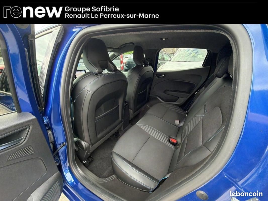 Renault Clio V TCe 90 Esprit Alpine (image 28)