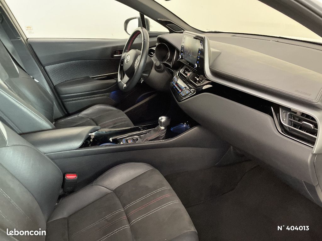 Toyota C-HR HYBRIDE MY20 1.8L GR-Sport (image 10)