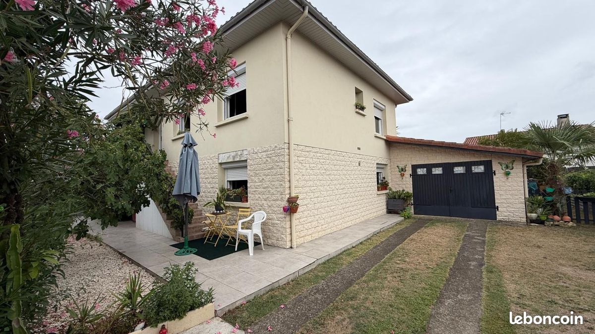 Maison 6 pièces 148 m² · à Grenade-sur-l'Adour · 148 m² · 230 000 €