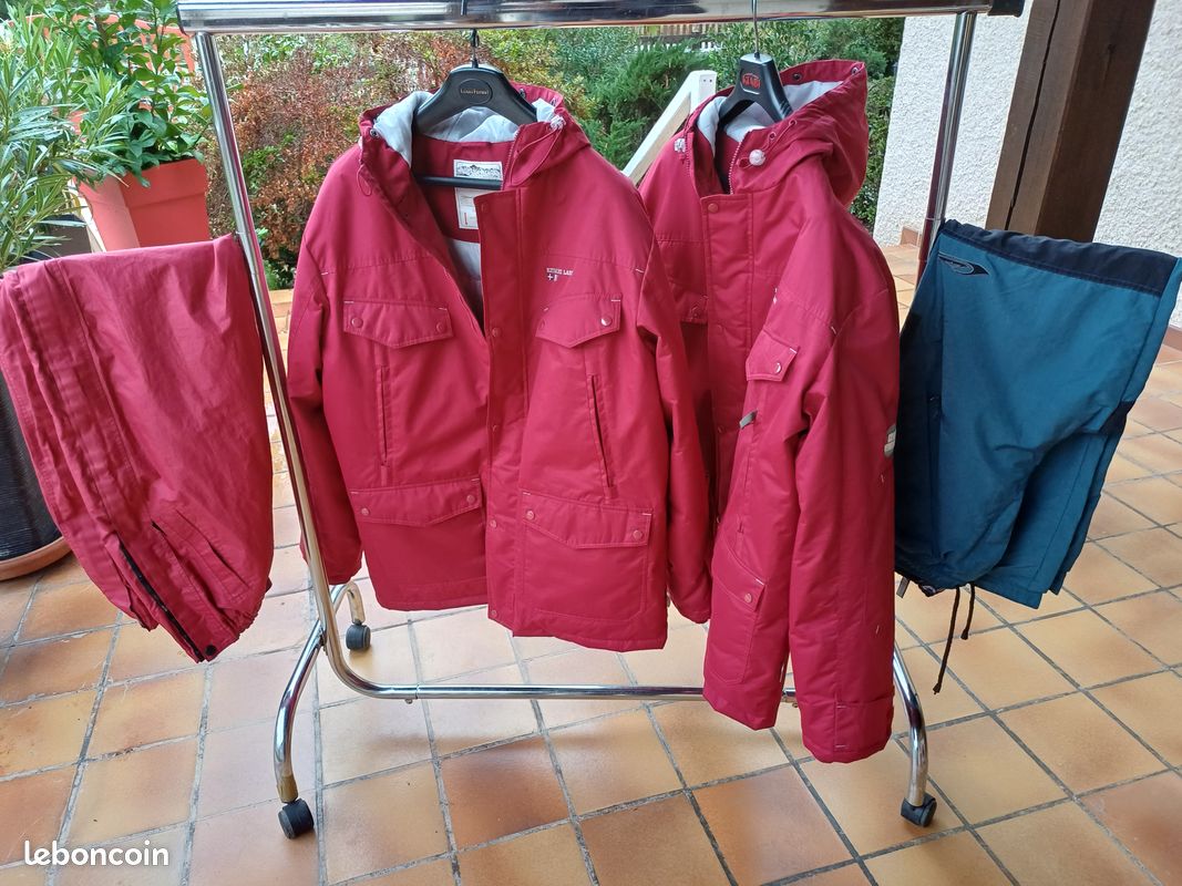 2 BLOUSON ET PANTALON 1XL-1L HOMME ET FEMME 25 e pièces (image 1)