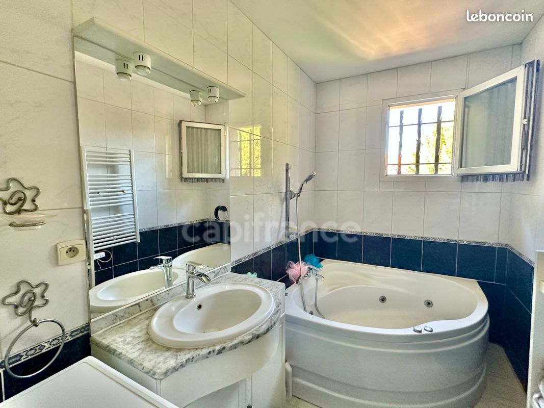 Maison 5 pièces 136 m² (image 15)