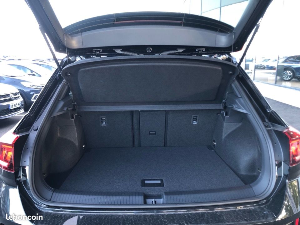 Volkswagen T-ROC 2.0 TDI 150CH R-LINE DSG7 (image 19)