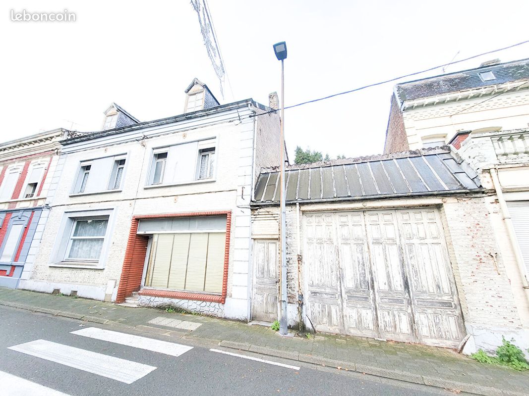 Maison 8 pièces 160 m² · à Caudry · 160 m² · 67 800 €