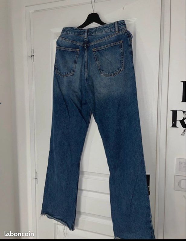 Jean femme taille M de la marque Zara (image 4)