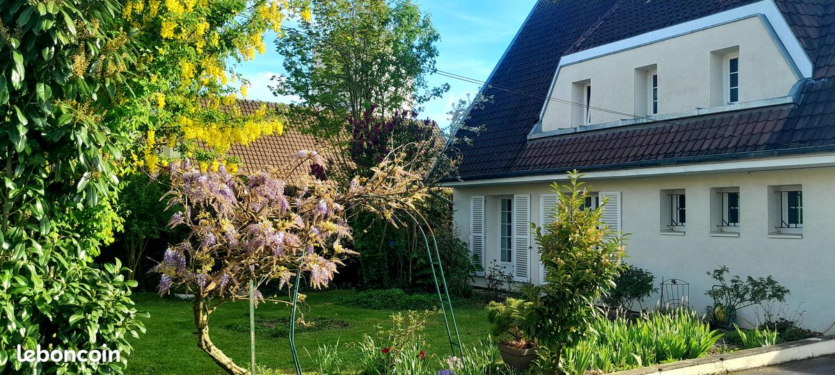 Maison 7 pièces 150 m² · à Saint-Memmie · 150 m² · 305 000 €