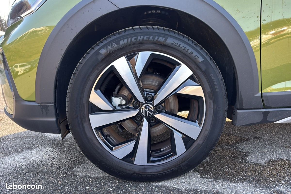 Volkswagen Taigo TSI 115 EDITION CAMERA KEYLESS (image 17)