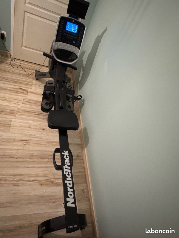 Indoor Rower Rw500 Rowing Machine Maquina De Remo Nordictrack