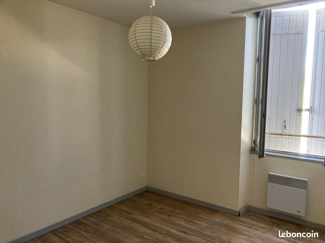 Maison 3 pièces 60 m² - La Sauve 33670 (image principale 4)