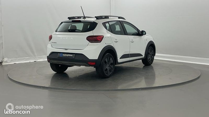 Dacia Sandero 1.0 TCe 90ch Stepway Expression -24 (image 5)