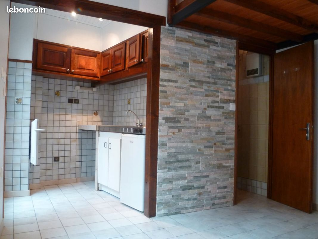 Appartement 1 pièce 17 m² · à Grenoble · 17 m² · 400 €