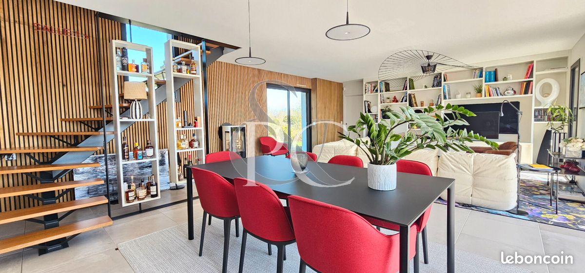 Maison 8 pièces 200 m² · à Talmont-Saint-Hilaire · 200 m² · 1 470 000 €
