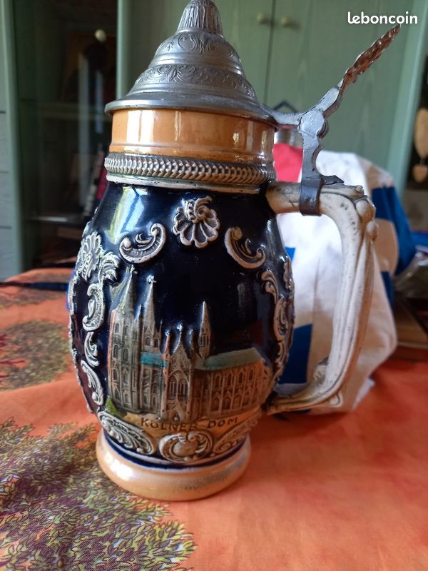 Chope à Bière Vintage (Bierkrug) En Verre - Datée 1892 - Décor Porcelaine - Occasion - Fabriquée En Allemagne