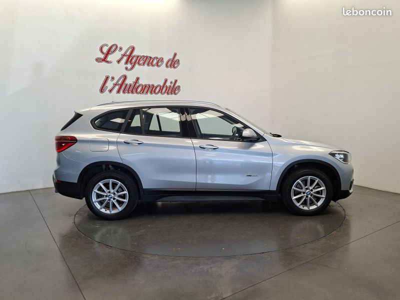 Bmw X1 (F48) Xdrive 2.0 i turbo 192 ch XLine 4x4 / GPS / Caméra / Régulateur / Radar / 1ère m (image 8)