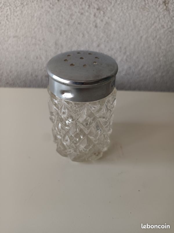 Petit sucrier de table (image 1)