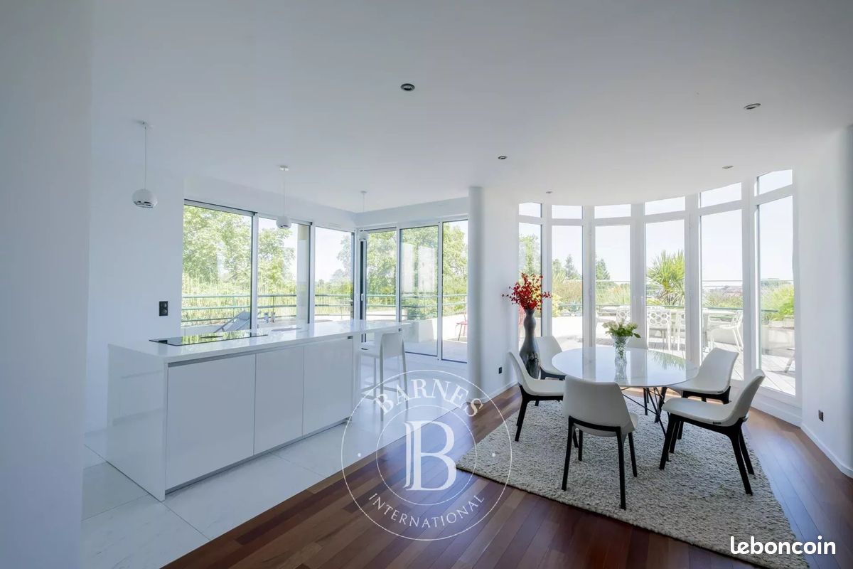 Appartement 4 pièces 113 m² · à Bordeaux · 113 m² · 990 000 €