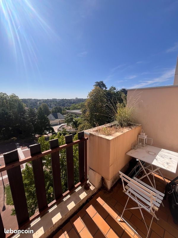 Appartement 2 pièces 52 m² · à Lyon · 52 m² · 821 €/mois