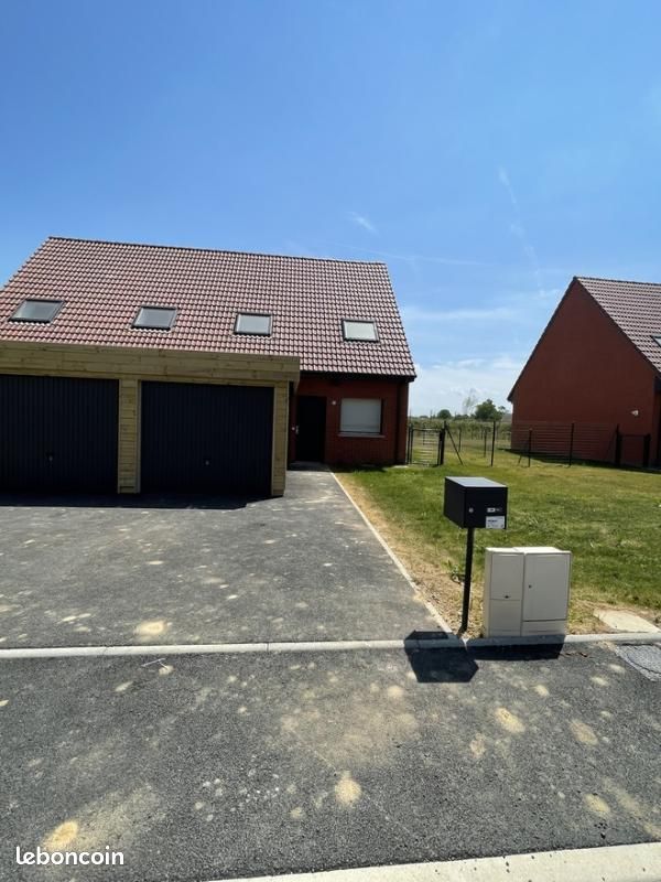 Maison 4 pièces 82 m² · à Ribécourt-Dreslincourt · 82 m² · 834 €/mois
