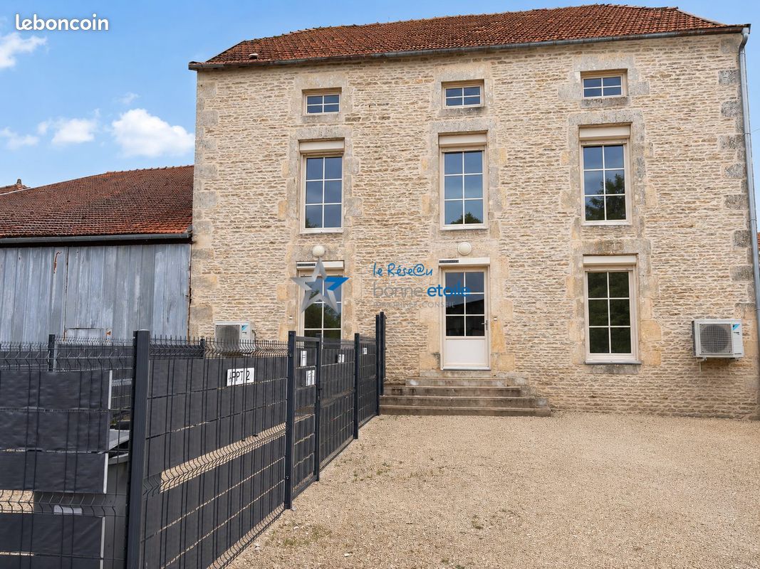 Immeuble 182 m² · à Bricon · 182 m² · 259 000 €