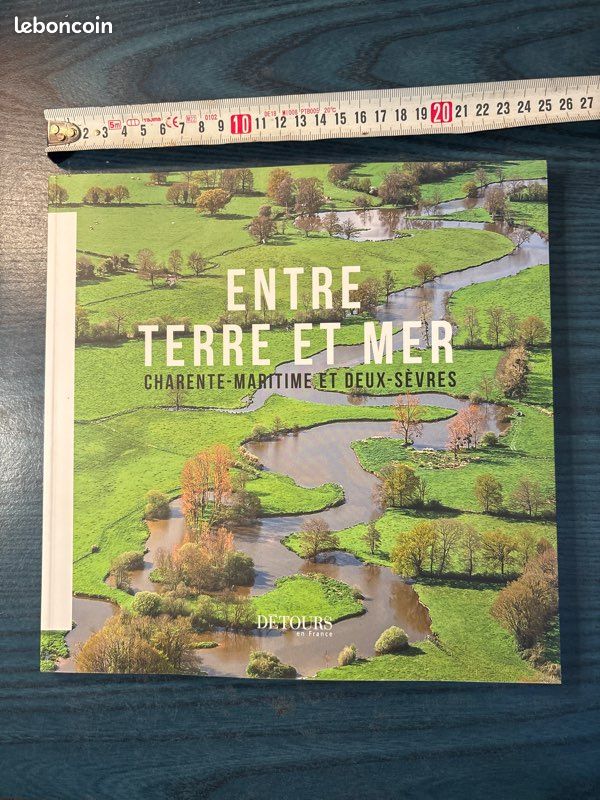 Livres, entre terre et mer, Charente-Maritime et Deux-Sèvres neuf (image 1)