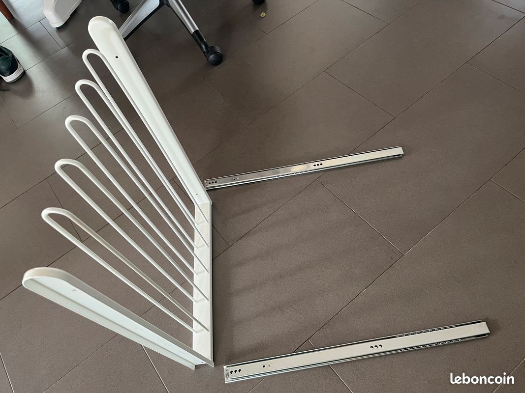 Rangement pour pantalon pour dressing IKEA laqué blanc avec rail inox (image 3)